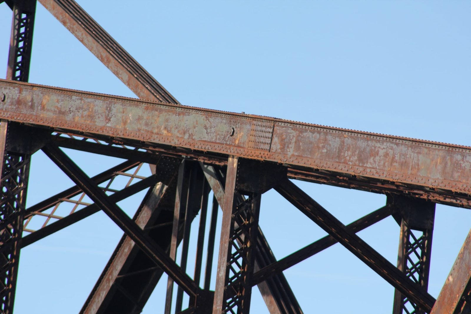 Upper connection, Nebraska swing span (span #3)